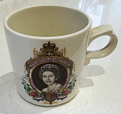 Queen elizabeth silver - queen, ii