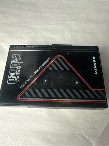 Sanyo vintage portable - sanyo,