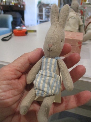 Maileg micro rabbit retired - micro,