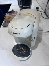 Bosch TASSIMO Vivy 2 Coffe Machine - Cream (+ 8x Kenco Colombian Coffee Pods)