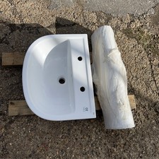 RAK Ceramics Basin and Pedestal White