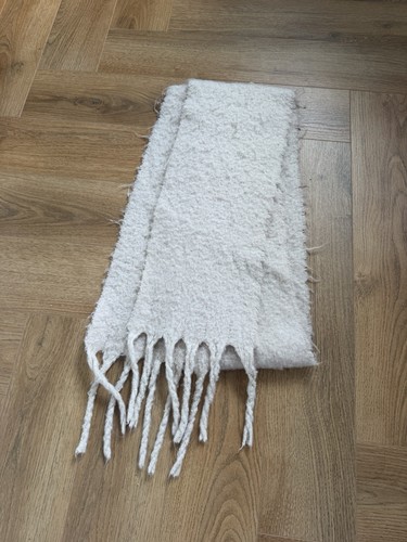 Primark cream fluffy tassel - primark,