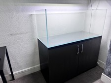 Optiwhite Aquarium and Stand