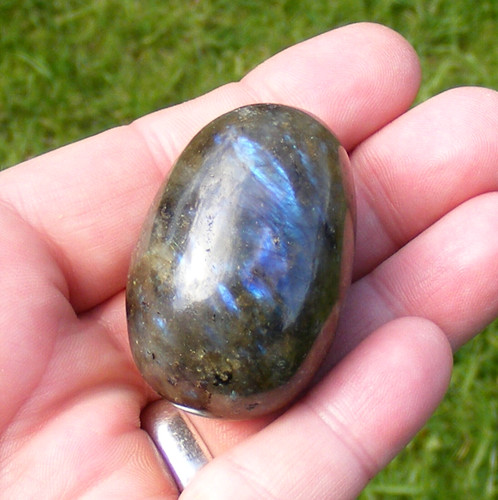 Labradorite egg polished - labradorite,