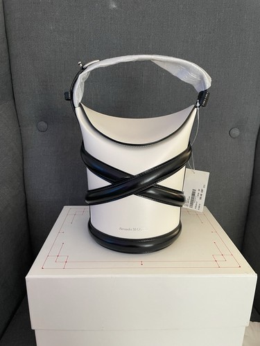 Alexander mcqueen the curve - alexander,
