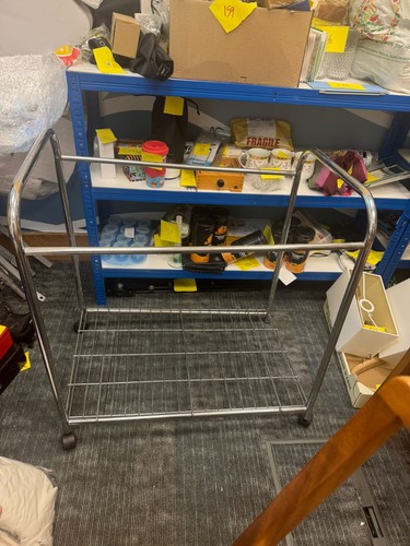 Large metal frame laundry - metal,