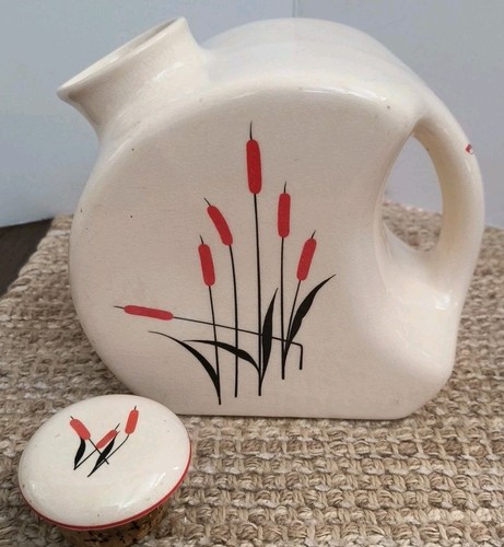 Vintage 1940 universal - universal, pottery