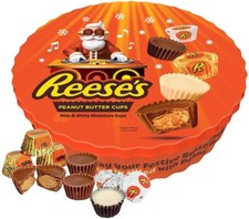 Reese's Milk & White Peanut Butter Mini Chocolate Cups 309g Holiday Gift Tin