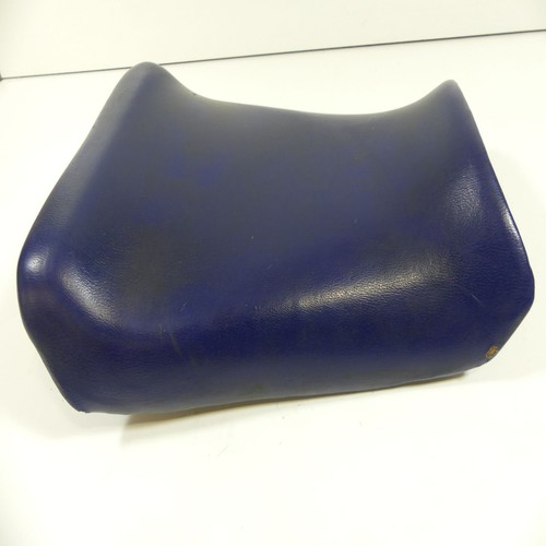 Suzuki gsx 750 seat - 750,