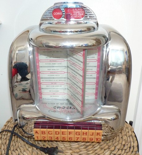 Crosley juke box - crosley,