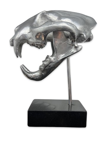 Silver leopard skull - , cast