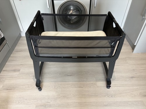 Snuzpod studio bedside crib - studio,