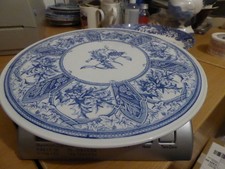Spode Blue Room  Domed cake