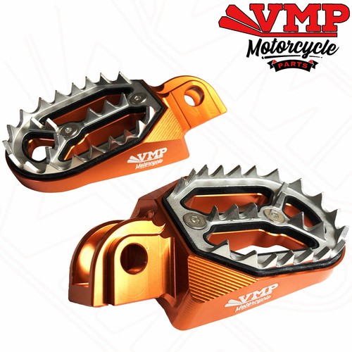 Wide foot pegs - foot,