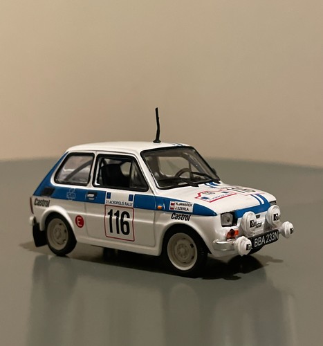 Ixo diecast fiat - diecast, 126