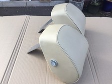 ROVER P5B Front ET headrests