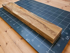 Kiln Dried Rough-Sawn Oak Beam