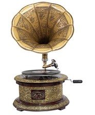 Antique style gramophone