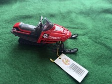  Snowmobile Red 1:16 Scale