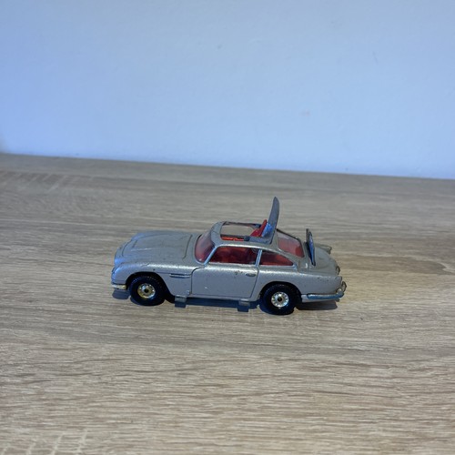 Corgi 271 james - corgi,