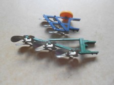 BRITAINS FARM PLOUGHS SET 9546