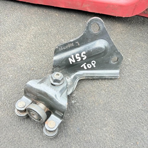 Sliding door hinge ford - sliding,