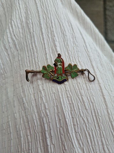 Vintage brooch collen figure - brooch,