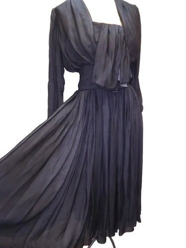 Vintage 1950 black - vintage,