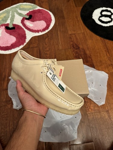 Supreme new york clarks - supreme, x