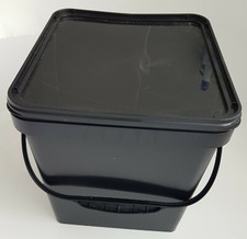 17 L Ltr Litre Black Square