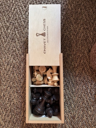 Chavet chess set - with, lovely