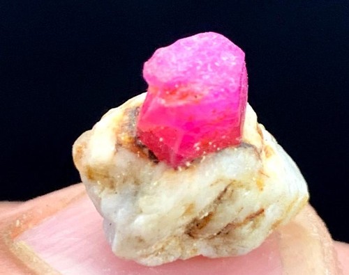 Gram raw ruby crystal - raw,