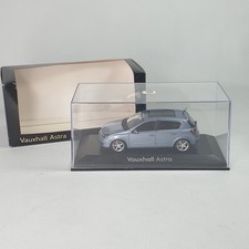 Minichamps Vauxhall Opel Astra 5 Door Hatchback Blue Dealer box 1:43