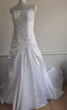 Diamond White Wedding Dress Uk 8/10 Strapless Fit & Flare Corset Lace Back ?