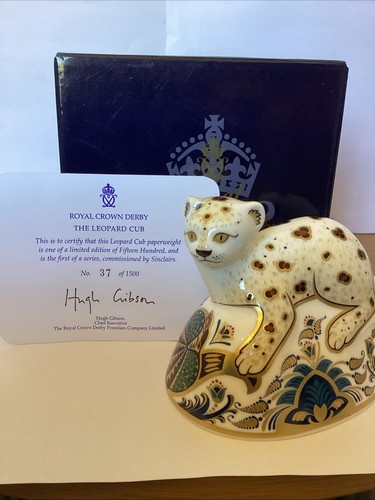 Royal crown derby leopard - crown,