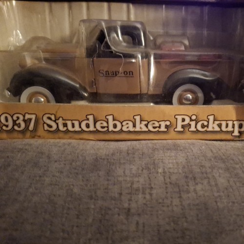 Snap 1937 studebaker - ,