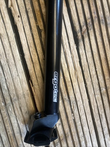 Ergotec seat post black - 27.2,