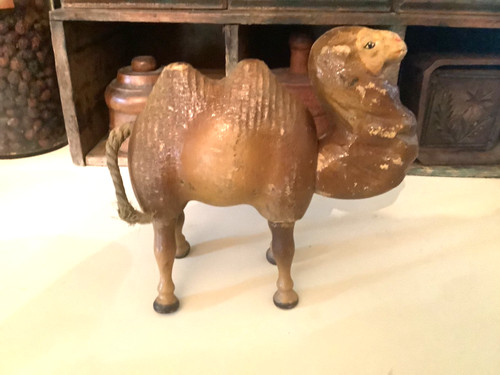 Antique schoenhut hump - antique,