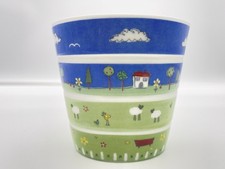 Fine Bone China Mug Crown