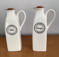 Olive Oil And Vinegar Rustic Ceramic Bottle Set In Excellent Used Condition