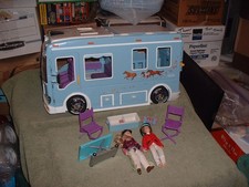 BREYER RETIRED HORSE CRUISER