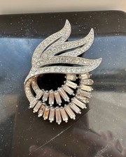 Vintage Crown Trifari Rhodium