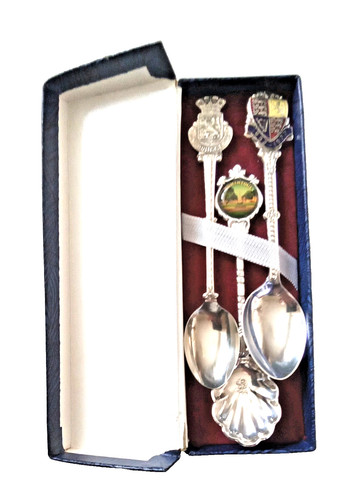 Vintage boxed souvenir - souvenir, spoons