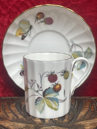 Royal worcester bone china - royal,