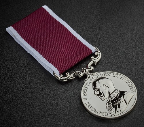 Silver george military medal - silver,