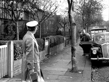 The Long Arm - Jack Hawkins