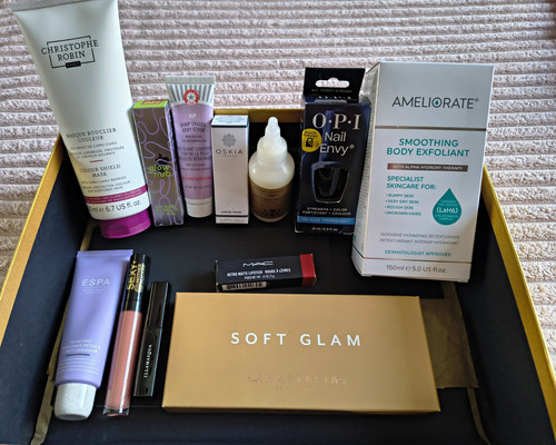 Mixed brands beauty lot incl - brands,