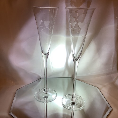Fluted champagne glass - champagne,