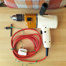 Black & Decker Drill V830