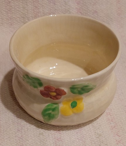 Vintage pale yellow wade heath - yellow,